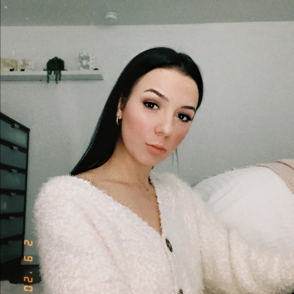evelinakvasov